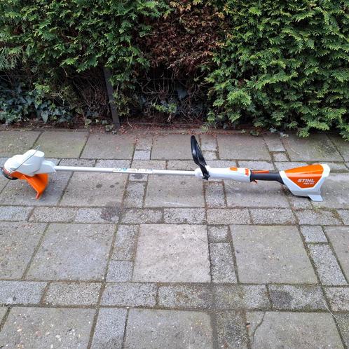 Stihl fsa 57 grastrimmer, Tuin en Terras, Hand-tuingereedschap, Zo goed als nieuw, Overige soorten, Ophalen of Verzenden
