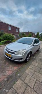 Opel Astra 1.6 16V 5D Easytronic 85KW 2007 Grijs, 4 cilinders, 635 kg, Origineel Nederlands, 115 pk