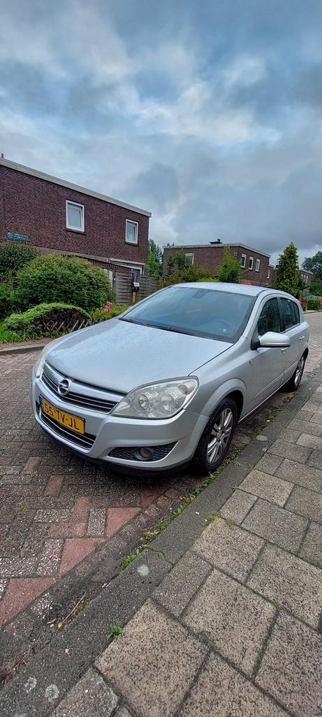 Opel Astra 1.6 16V 5D Easytronic 85KW 2007 Grijs, Auto's, Opel, Bedrijf, Astra, Benzine, B, Hatchback, Automaat, Origineel Nederlands