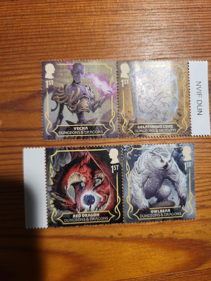 Dungeons & Dragons UK postzegels stamps, Hobby en Vrije tijd, Wargaming, Zo goed als nieuw, Overige soorten, Toebehoren, Ophalen of Verzenden