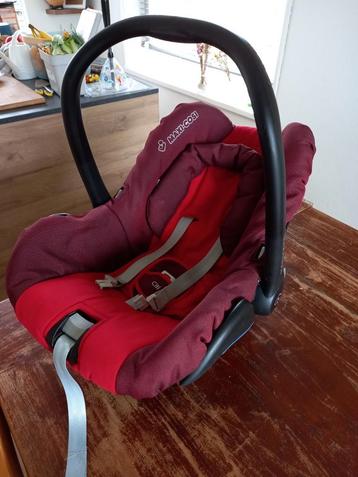 Maxi Cosi beschikbaar voor biedingen