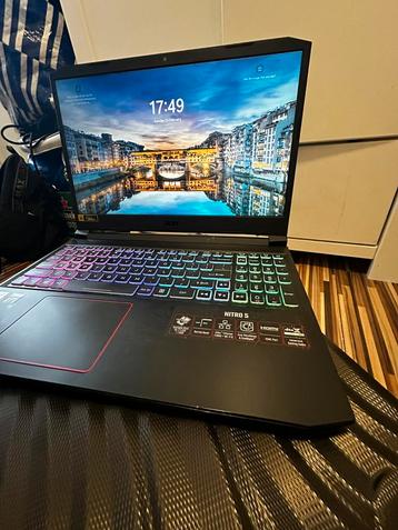 NITRO 5 GAMING LAPTOP beschikbaar voor biedingen