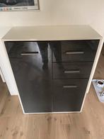 Leuke kasje moet zo snel mogelijk weg, Huis en Inrichting, Kasten | Roldeurkasten en Archiefkasten, Zo goed als nieuw, Minder dan 100 cm