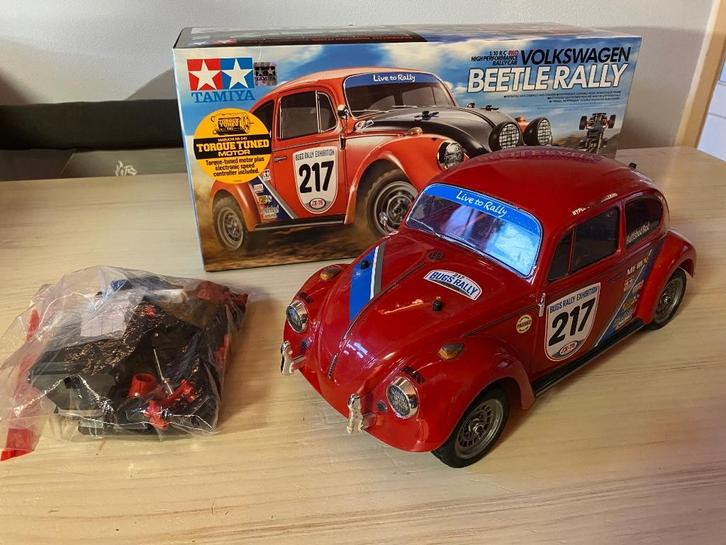 Tamiya Volkswagen Beetle rally, Hobby en Vrije tijd, Modelbouw | Radiografisch | Auto's, Zo goed als nieuw, Auto onroad, Elektro