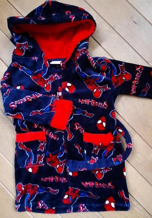Spiderman badjas blauw met sterren maat 104 - nieuw -, Kinderen en Baby's, Kinderkleding | Maat 104, Nieuw, Jongen, Nacht- of Onderkleding