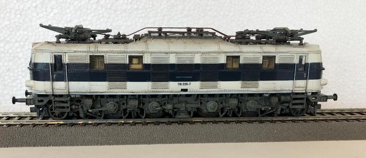 Roco dummy E-Lok Br 118 039 blauw-wit van de DB, Hobby en Vrije tijd, Modeltreinen | H0, Gebruikt, Locomotief, Gelijkstroom, Roco