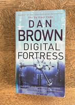 Dan Brown - Digital Fortress, Ophalen of Verzenden, Gelezen, Dan Brown, Fictie