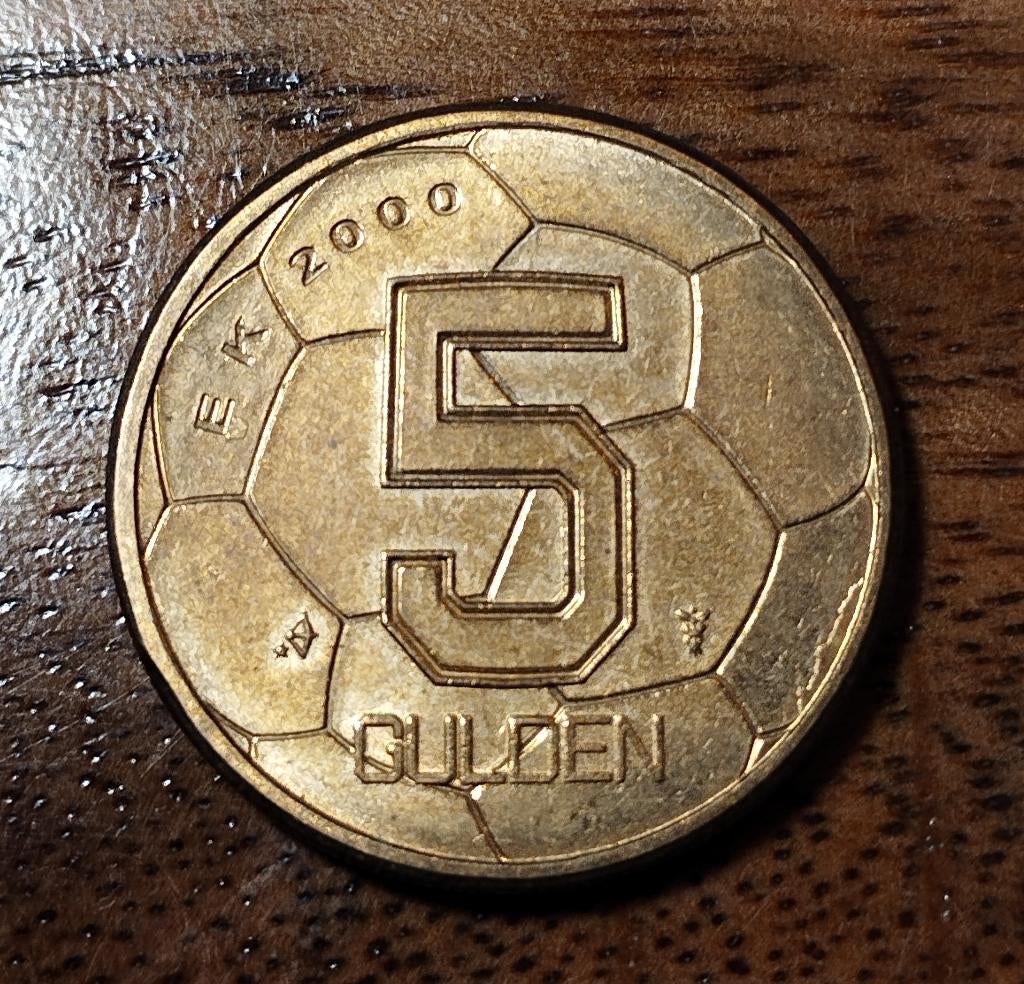 Euro 2000 munt, Postzegels en Munten, Munten | Nederland, Ophalen of Verzenden, Koningin Beatrix, 5 gulden, Losse munt