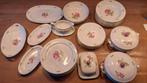 33-delig Alt Furstenberg servies Red Rose in nieuwstaat, Huis en Inrichting, Keuken | Servies, Ophalen, Zo goed als nieuw, Overige stijlen