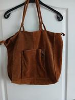 Suède Tas, Ophalen of Verzenden, Zo goed als nieuw