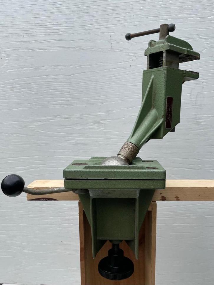 Spannfix Kogelgewricht Bankschroef - Elektronika, Doe-het-zelf en Verbouw, Gereedschap | Handgereedschap, Gebruikt, Ophalen