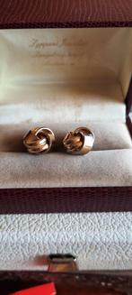 Vintage Keltische oorbellen ,goldtone knoop., Ophalen of Verzenden, Zo goed als nieuw, Overige materialen