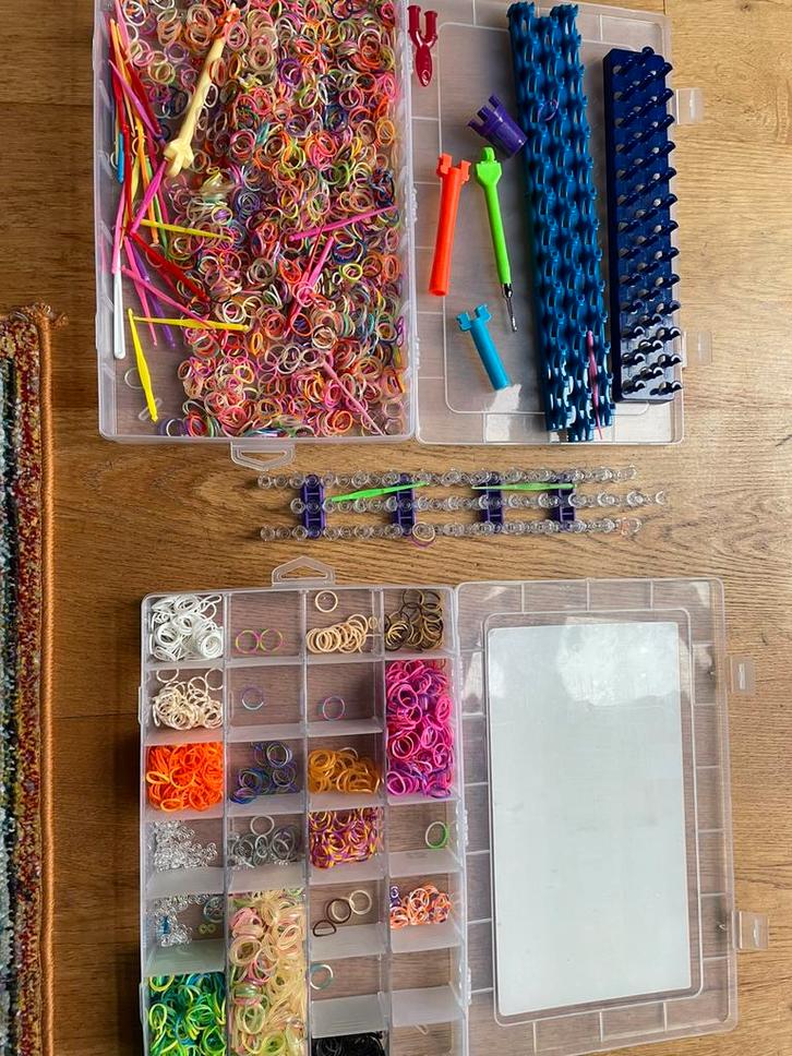 Grote set loom, Hobby en Vrije tijd, Knutselen, Zo goed als nieuw, Ophalen of Verzenden