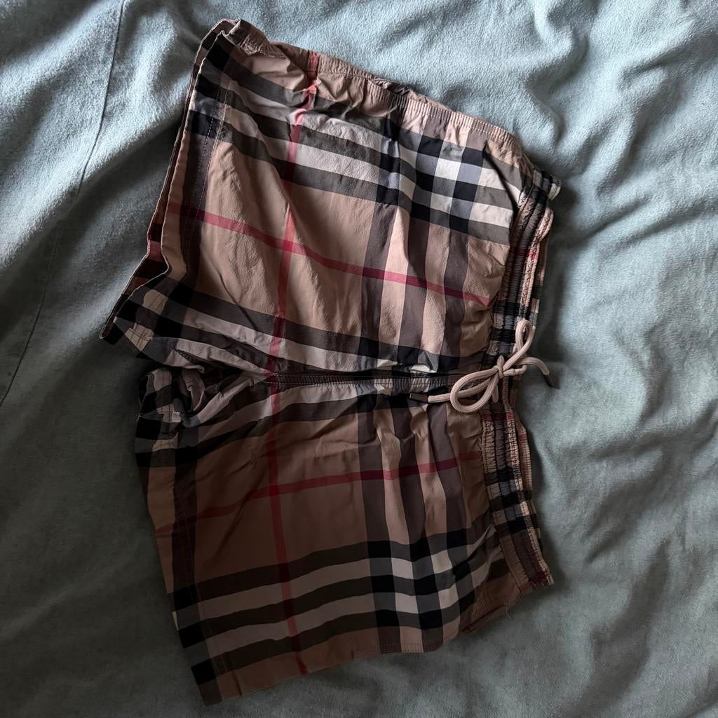 Burberry Zwembroek Maat M - Perfecte Staat!, Kleding | Heren, Badmode en Zwemkleding, Ophalen of Verzenden, Maat 48/50 (M), Zwemshort