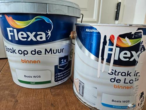GRATIS MUURVERF & HOUTLAK (Kleur: Wit Appel), Doe-het-zelf en Verbouw, Verf, Beits en Lak, Gebruikt, Verf, Minder dan 5 liter