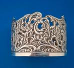 Zilveren wijnfles houder met Hollands tafereel, Antiek en Kunst, Ophalen of Verzenden, Zilver