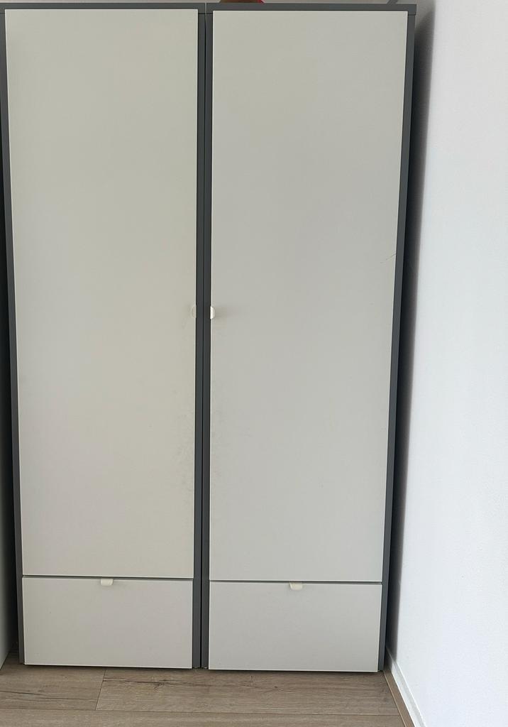 De rechter kast nog beschikbaar - IKEA kledingkast Zgan!, Huis en Inrichting, Kasten | Kledingkasten, Zo goed als nieuw, 200 cm of meer