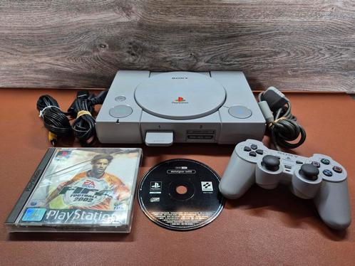 Sony Playstation 1 +2 spellen #1, Spelcomputers en Games, Spelcomputers | Sony PlayStation 1, Gebruikt, Met 1 controller, Met games