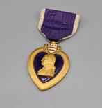 US WWII Wounded in Action Purple Heart, engraved, Verzamelen, Militaria | Tweede Wereldoorlog, Amerika, Ophalen of Verzenden, Landmacht