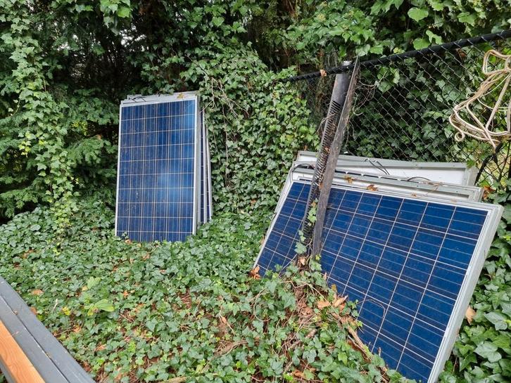 12 Zonnepanelen 260W + Sunnyboy 3kVA Omvormer, Doe-het-zelf en Verbouw, Zonnepanelen en Toebehoren, Ophalen