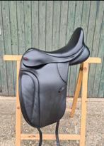 Thorowgood dressuur zadel 17,5 inch, Ophalen of Verzenden