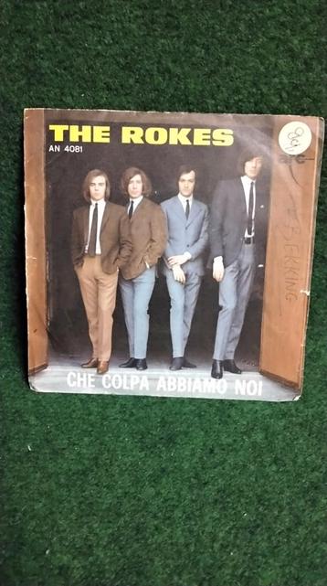 THE ROKES beschikbaar voor biedingen