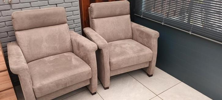 2 fauteuils voor samen €60, Huis en Inrichting, Banken | Complete zithoeken, Zo goed als nieuw, Stof, Overige materialen, Ophalen