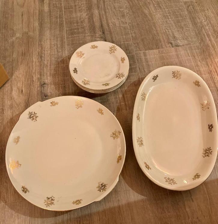 Antiek schalen gebaksbordjes Bavaria Winterling Marktleuten, Antiek en Kunst, Antiek | Servies compleet, Ophalen of Verzenden