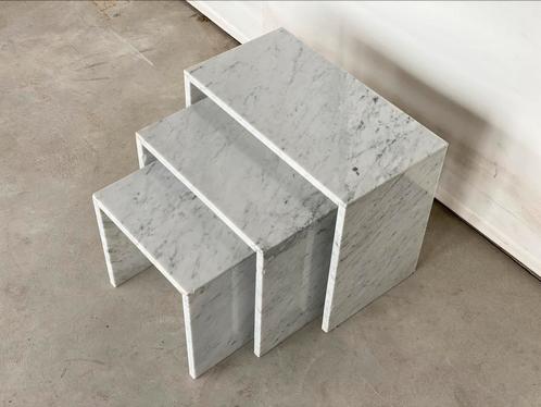 Nesting tables | Carrara marble, Antiek en Kunst, Antiek | Meubels | Tafels, Ophalen of Verzenden