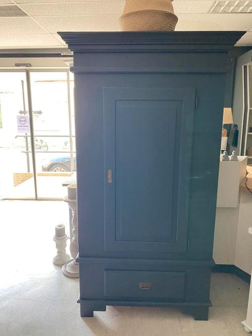 Eéndeurskast Colmar, Kinderen en Baby's, Kinderkamer | Commodes en Kasten, 105 cm of meer, 100 cm of meer, 50 tot 70 cm, Ophalen of Verzenden