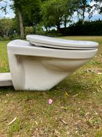 Crème wc-potten (met wastafeltjes), Doe-het-zelf en Verbouw, Sanitair, Ophalen, Zo goed als nieuw, Steen, Toilet