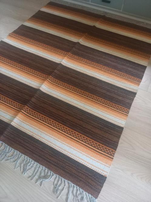 Zweeds kleed (plastmatta) in retro kleurtjes, Huis en Inrichting, Stoffering | Tapijten en Kleden, Gebruikt, 100 tot 150 cm, 150 tot 200 cm