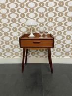 Vintage Deens nachtkastje met lade, Ophalen, Gebruikt, Minder dan 45 cm, Minder dan 55 cm