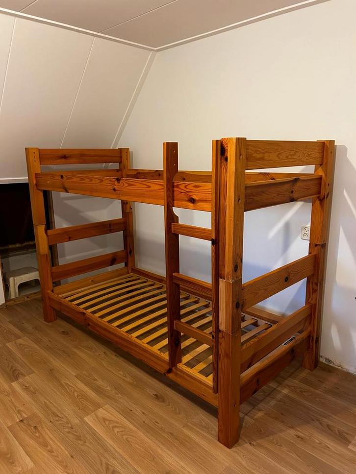Nabij ZWOLLE en APELDOORN: Supersterk Stapelbed meeneemklaar, Kinderen en Baby's, Kinderkamer | Stapelbedden en Hoogslapers, Gebruikt