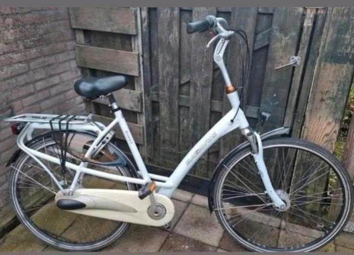 Mooie Batavus Mambo, Fietsen en Brommers, Fietsen | Dames | Damesfietsen, Gebruikt, Batavus, Versnellingen, 53 tot 56 cm, Ophalen of Verzenden