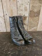 antieke victoriaanse dames laarsjes ``WOONWINKEL RUSTIEK``, Antiek en Kunst, Antiek | Kleding en Accessoires, Ophalen of Verzenden