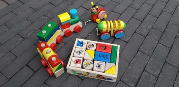 Houten Speelgoed Set - 4 Delig beschikbaar voor biedingen