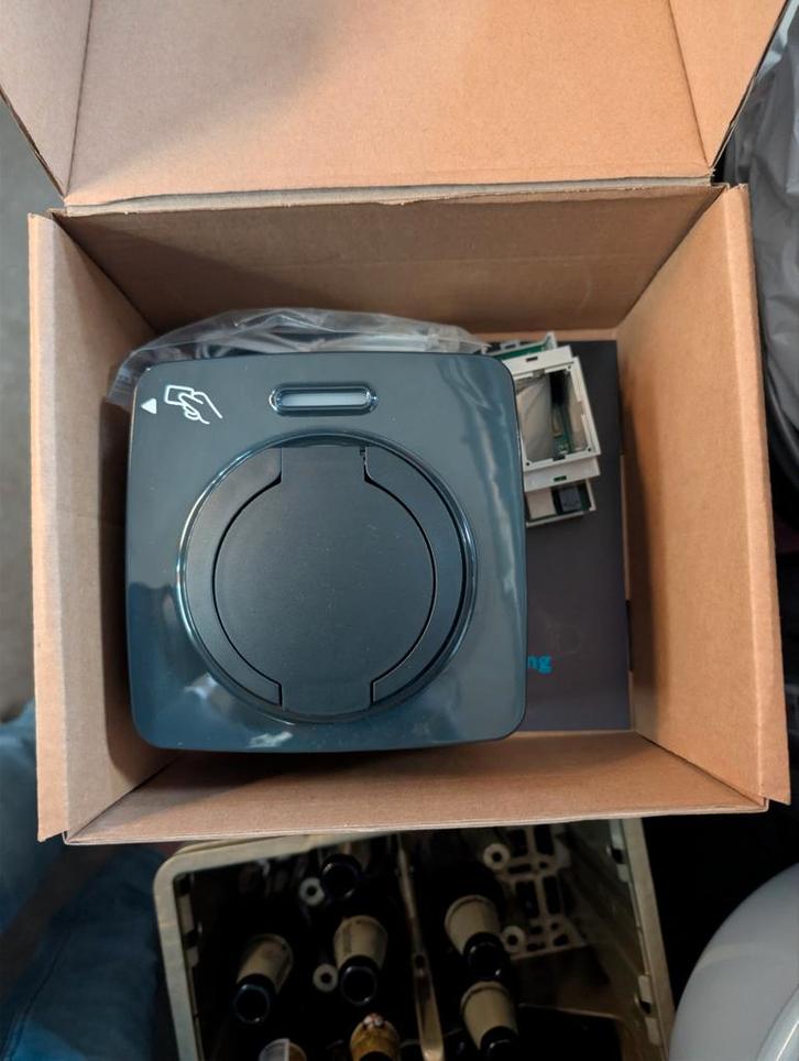 Cubecharging Elektrische Laadpaal, Auto diversen, Laadpalen, Zo goed als nieuw, Laadpaal, Ophalen of Verzenden