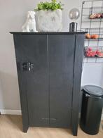 Woood kast Gijs, Ophalen, Gebruikt