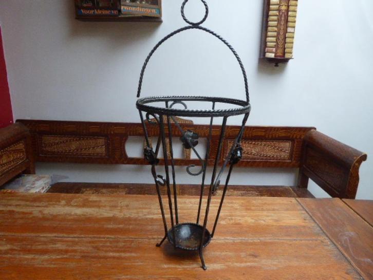 Mooi gedecoreerde art deco paraplubak, smeedijzer, Antiek en Kunst, Antiek | Woonaccessoires, Ophalen of Verzenden