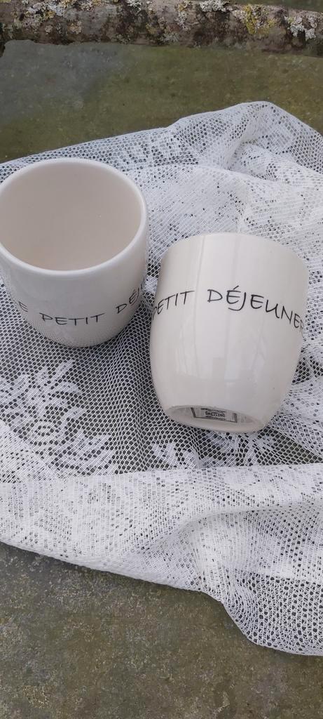 Riviera Maison Petit Dejeuner Mokken, Huis en Inrichting, Keuken | Servies, Zo goed als nieuw, Kop(pen) en/of Schotel(s), Overige stijlen