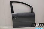 Portier rechtsvoor VW Touran 1T LD7X 1T0831056AA, Auto-onderdelen, Gebruikt
