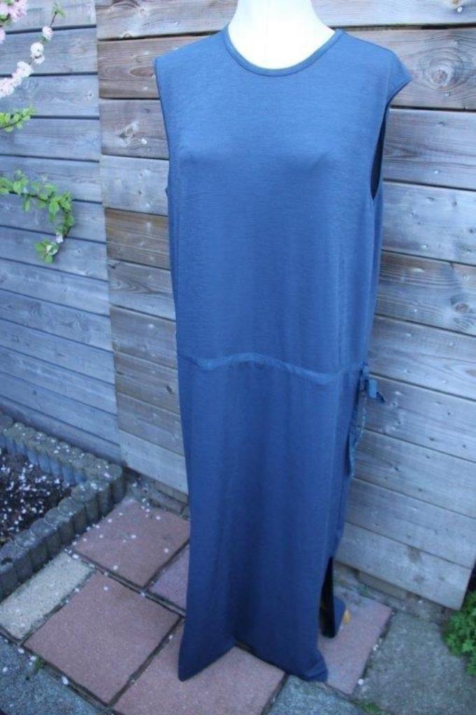 Jurk blauw Didi mt XXL Maxi OPRUIMING Vaste prijs, Kleding | Dames, Jurken, Gedragen, Maat 46/48 (XL) of groter, Blauw, Onder de knie