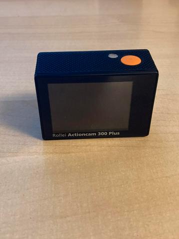 Actioncam 300 plus + allerlei attributen voor filmen beschikbaar voor biedingen