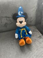 Disney knuffel Mickey Mouse de tovenaar uit Disneyland Paris, Ophalen of Verzenden, Mickey Mouse, Zo goed als nieuw, Knuffel