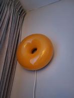 Ikea Wandlamp - Leuk Design! ( donut ), Huis en Inrichting, Ophalen, Zo goed als nieuw, Kunststof, Modern