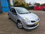 Renault Clio 1.2 16V 75 pk 3D 2007 Grijs airco apk nl auto, Auto's, Voorwielaandrijving, 535 kg, 74 pk, 4 cilinders