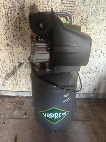 Airpress compressor 50 liter beschikbaar voor biedingen
