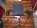 PlayStation 4 Slim Zwart met 2 Controllers, Spelcomputers en Games, Gebruikt, Zwart, Met 2 controllers, Ophalen of Verzenden