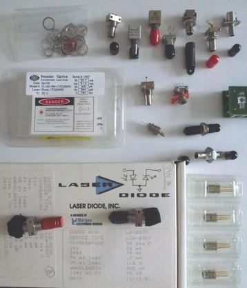 Elektronica - lot 2 detectoren/LEDs/Laserdiodes fiberoptiek beschikbaar voor biedingen
